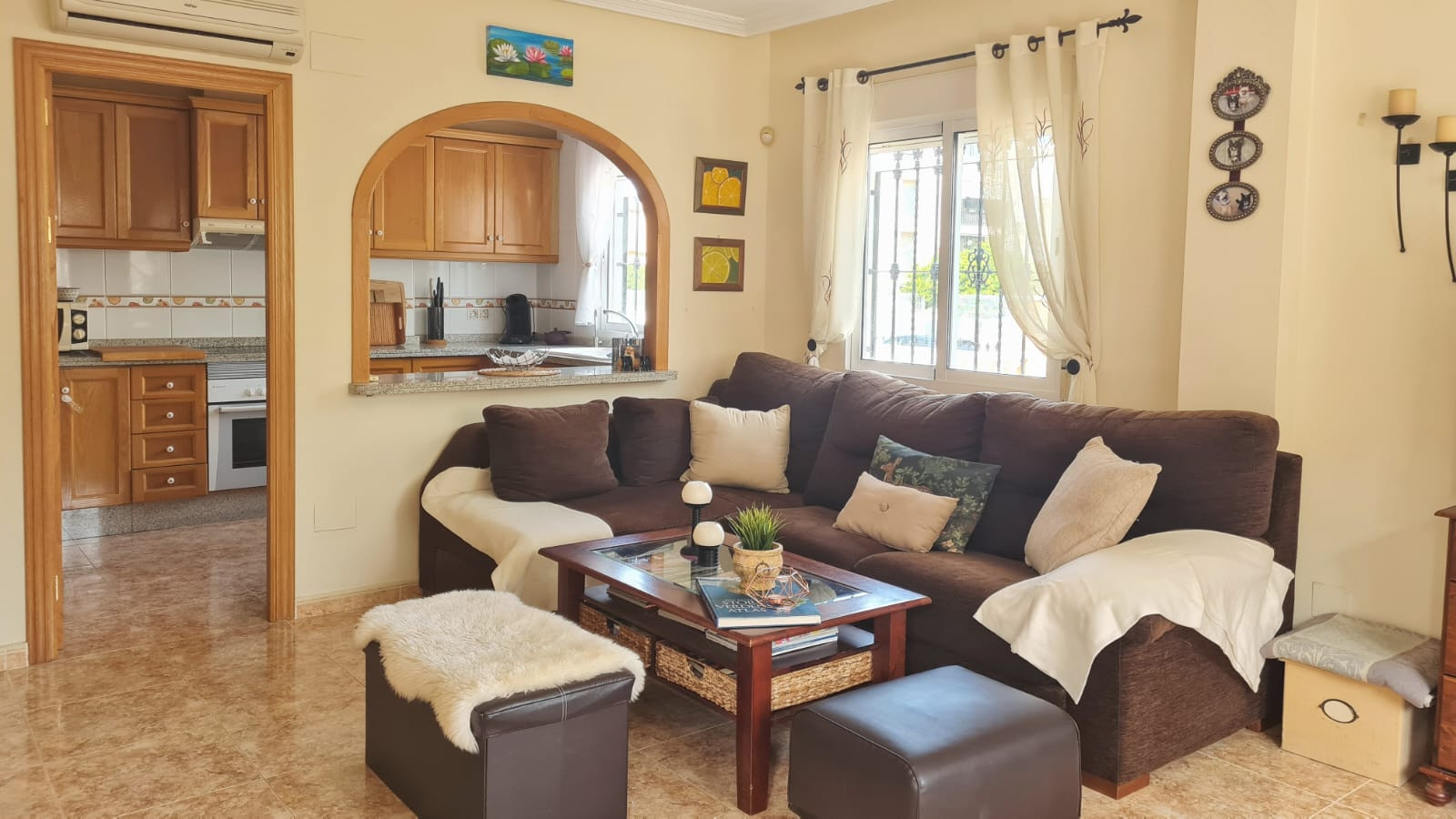 For sale - 3 Bedroom 2 Bathroom Villa in Orihuela Costa - Costa Blanca  - Alicante
