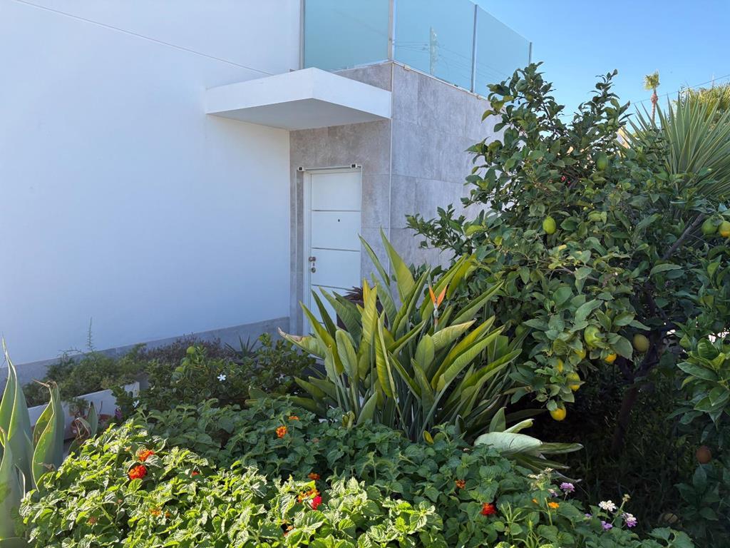 For sale - 2 Bedroom 1 Bathroom Villa in Torrevieja - Torreta Florida  - Alicante