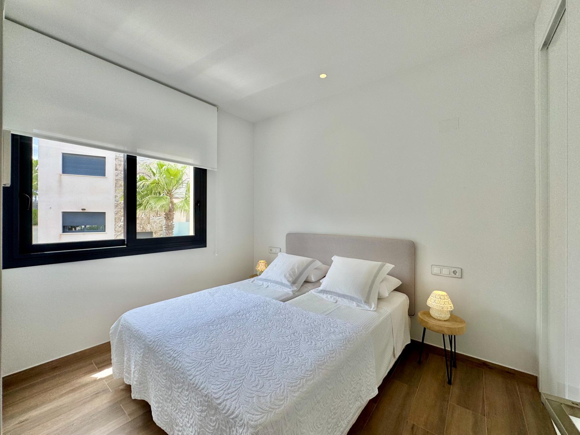 For sale - 4 Bedroom 3 Bathroom Villa in San Miguel de Salinas - Bellavista  - Alicante