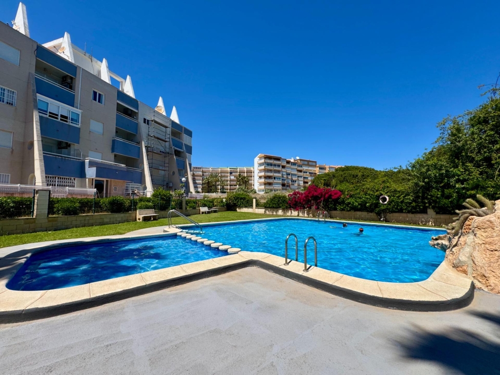2 Bedroom 1 Bathroom Apartment in La Mata