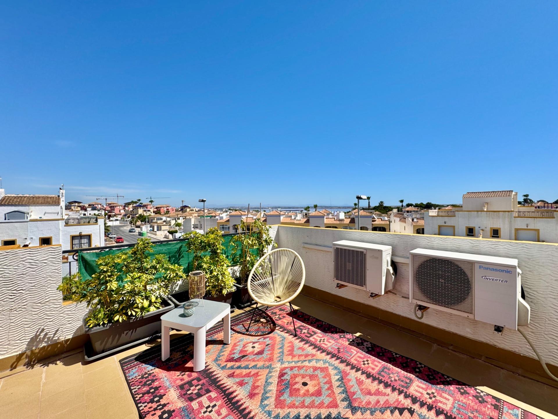 For sale - 3 Bedroom 2 Bathroom Town House in Los Altos  - Los Altos  - Alicante