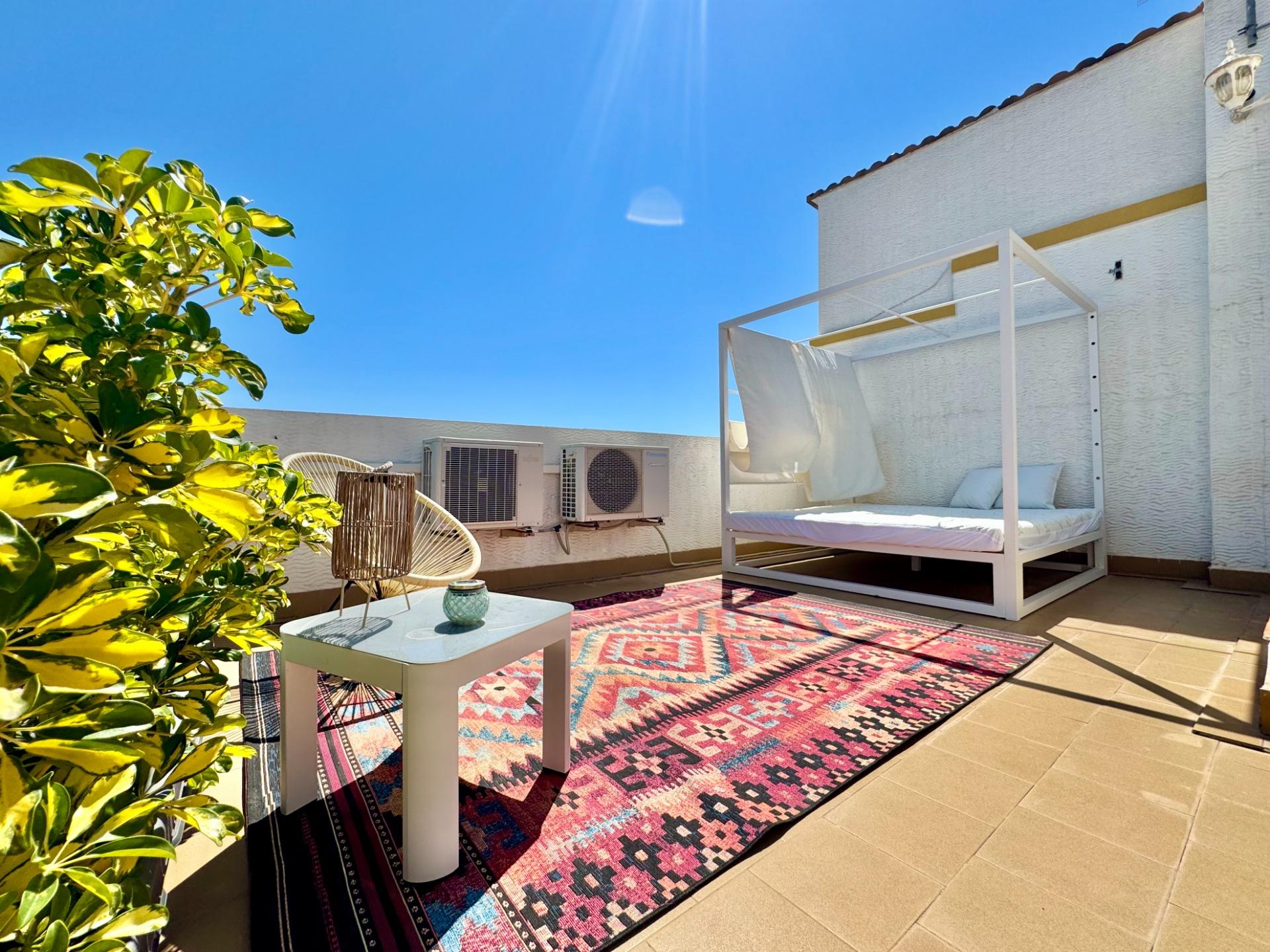 For sale - 3 Bedroom 2 Bathroom Town House in Los Altos  - Los Altos  - Alicante