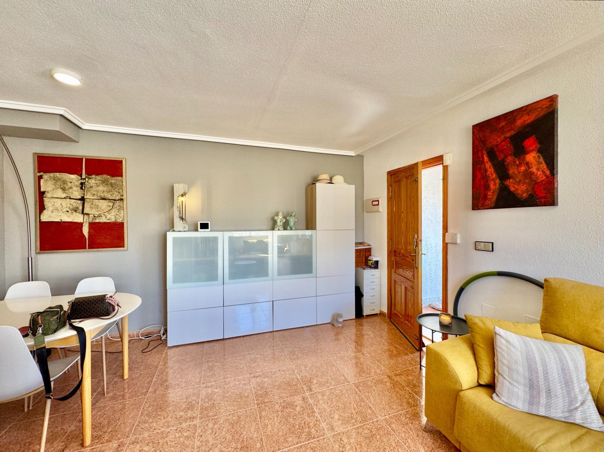For sale - 3 Bedroom 2 Bathroom Town House in Los Altos  - Los Altos  - Alicante