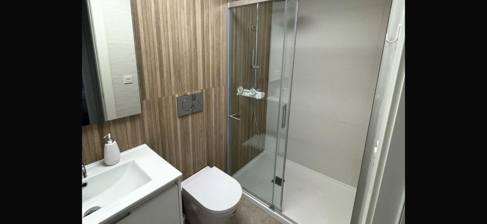 For sale - 2 Bedroom 2 Bathroom Apartment in Torrevieja - Playa Del Cura  - Alicante