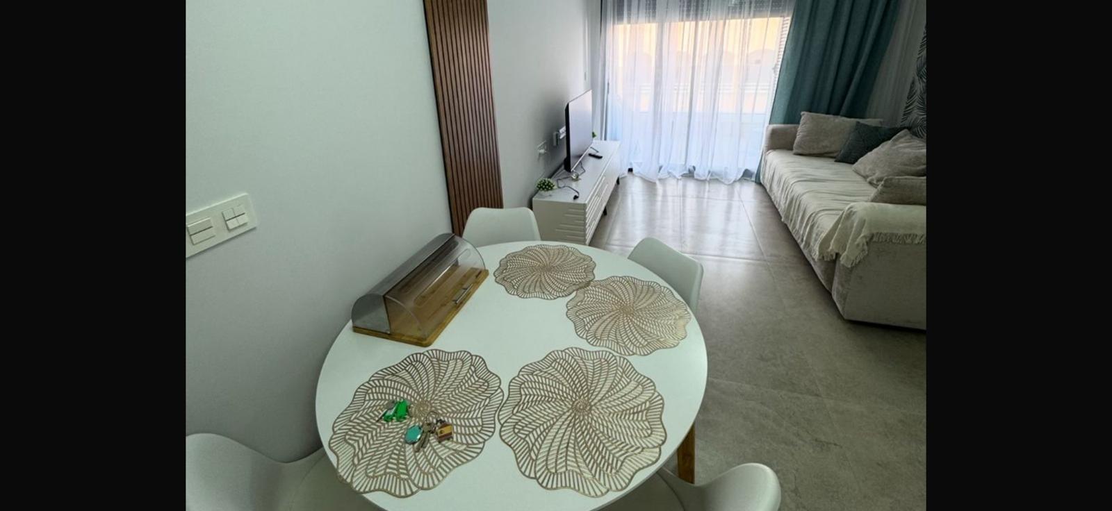 For sale - 2 Bedroom 2 Bathroom Apartment in Torrevieja - Playa Del Cura  - Alicante