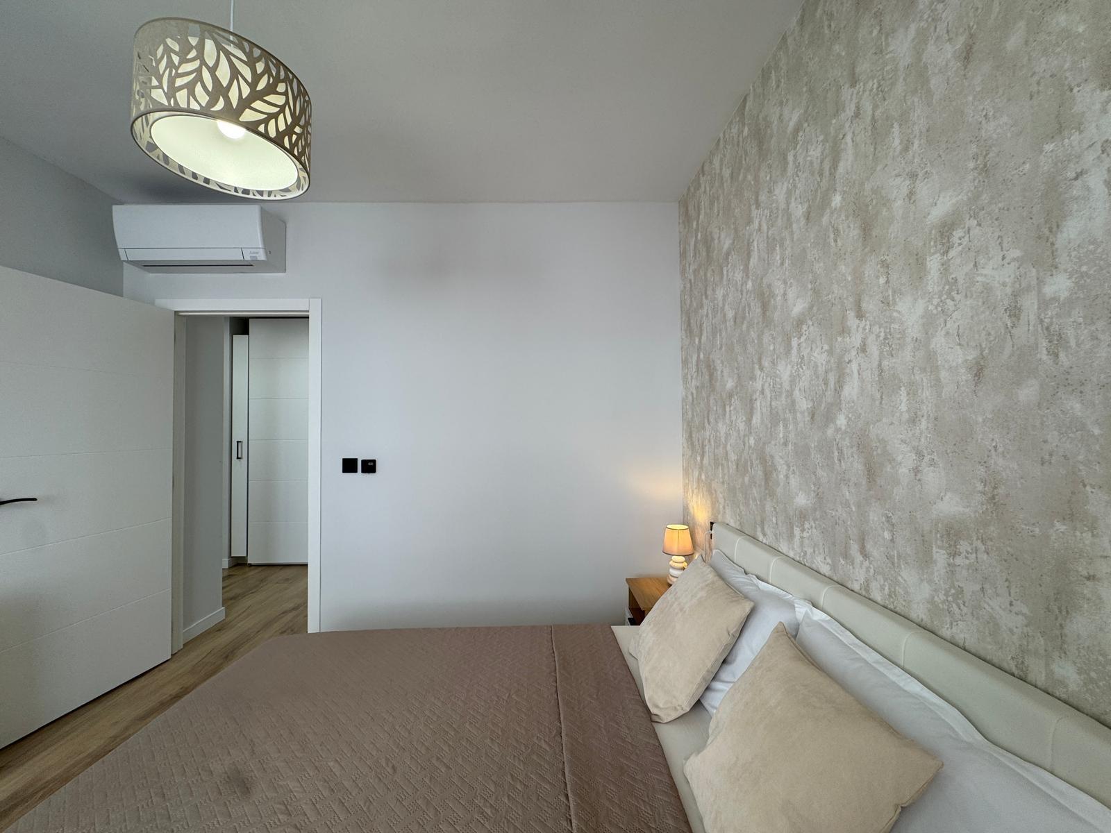 For sale - 3 Bedroom 1 Bathroom Apartment in Torrevieja - Playa Del Cura  - Alicante