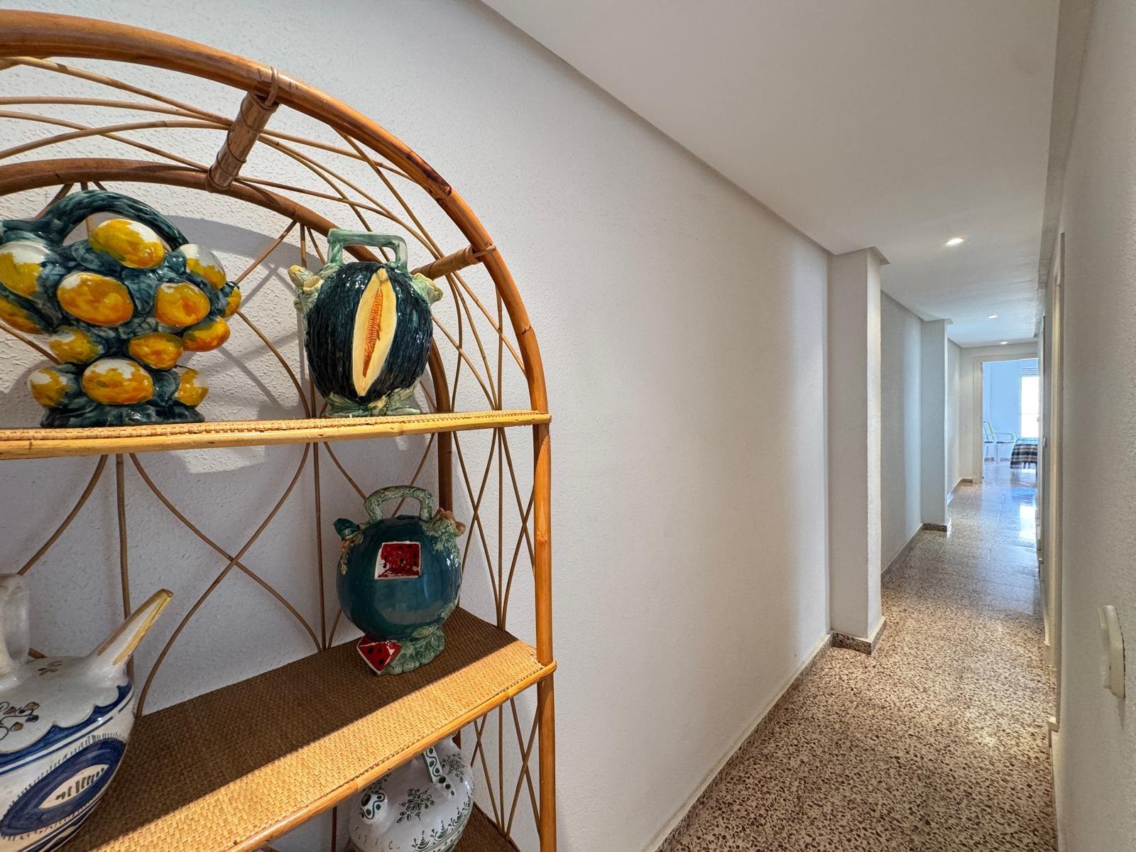 For sale - 3 Bedroom 2 Bathroom Apartment in Torrevieja - Playa Del Cura  - Alicante