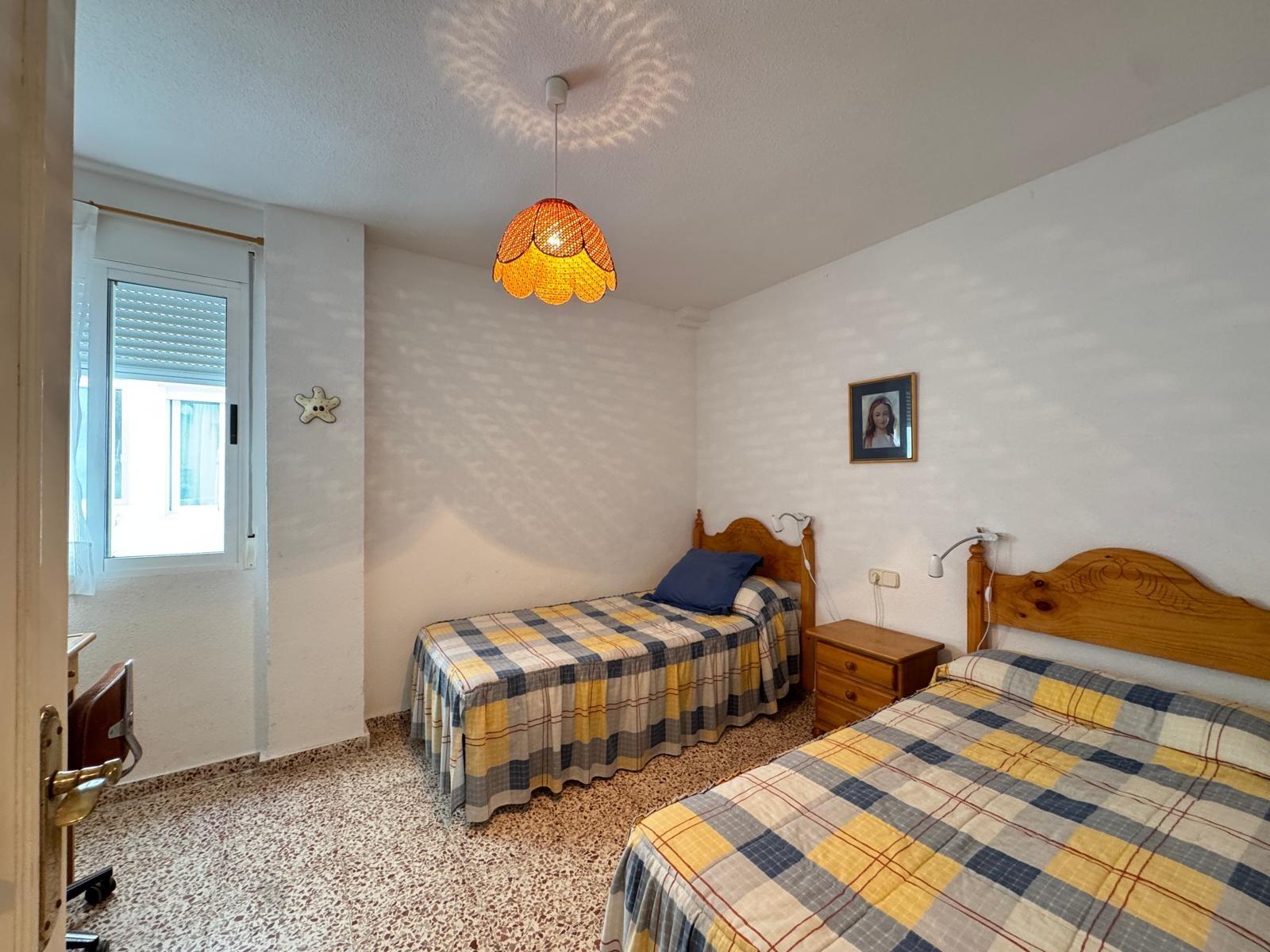 For sale - 3 Bedroom 2 Bathroom Apartment in Torrevieja - Playa Del Cura  - Alicante