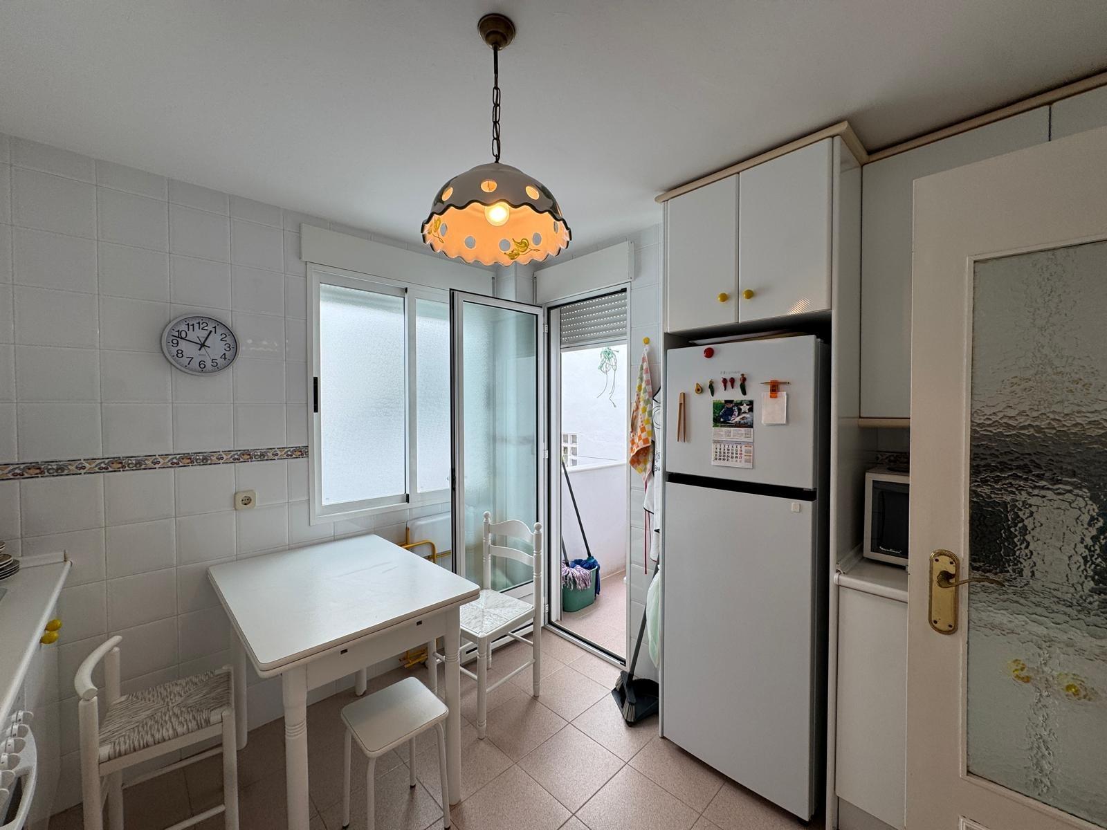 For sale - 3 Bedroom 2 Bathroom Apartment in Torrevieja - Playa Del Cura  - Alicante