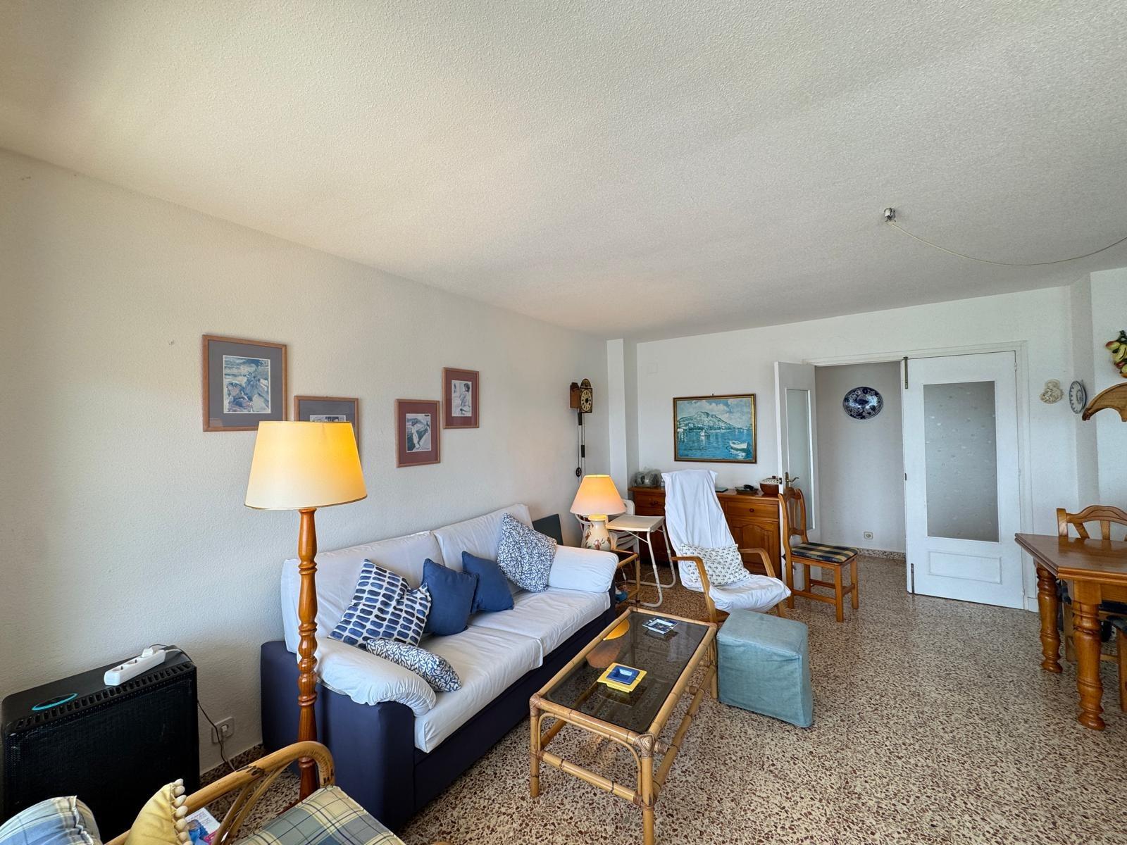 For sale - 3 Bedroom 2 Bathroom Apartment in Torrevieja - Playa Del Cura  - Alicante