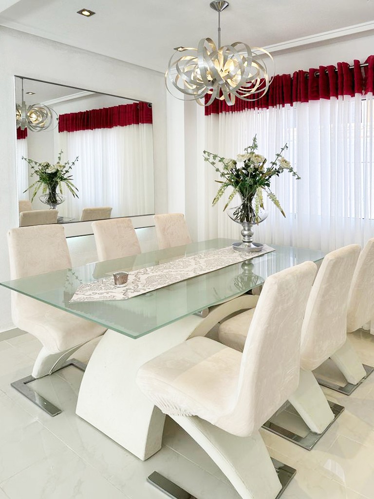 For sale - 4 Bedroom 4 Bathroom Villa in San Miguel de Salinas - Inland  - Alicante