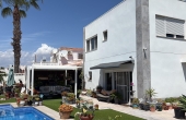 27-223-390-11-770/78147, 2 Bedroom 1 Bathroom Villa in Torrevieja