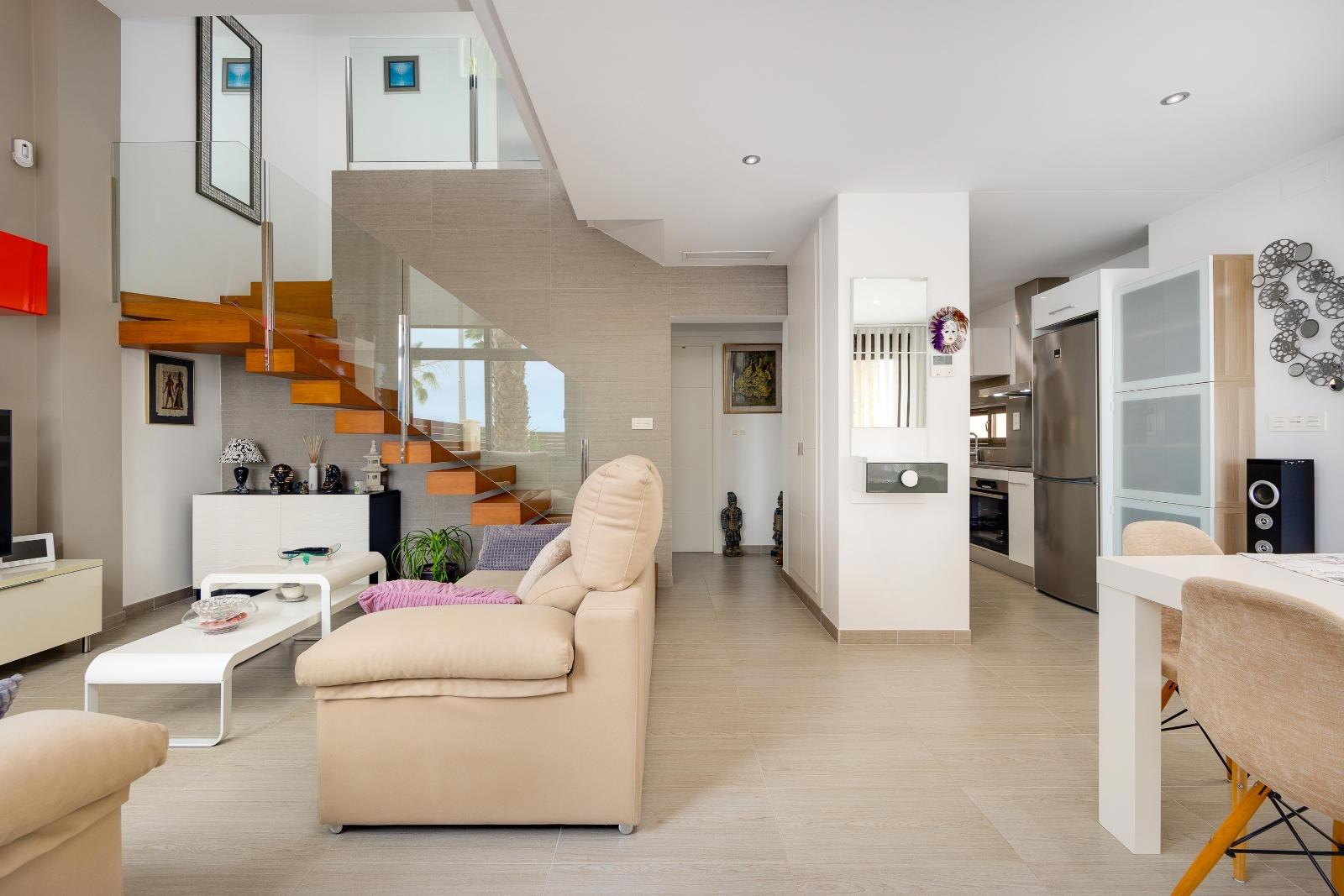 For sale - 3 Bedroom 3 Bathroom Villa in Ciudad Quesada - Pueblo Bravo  - Alicante