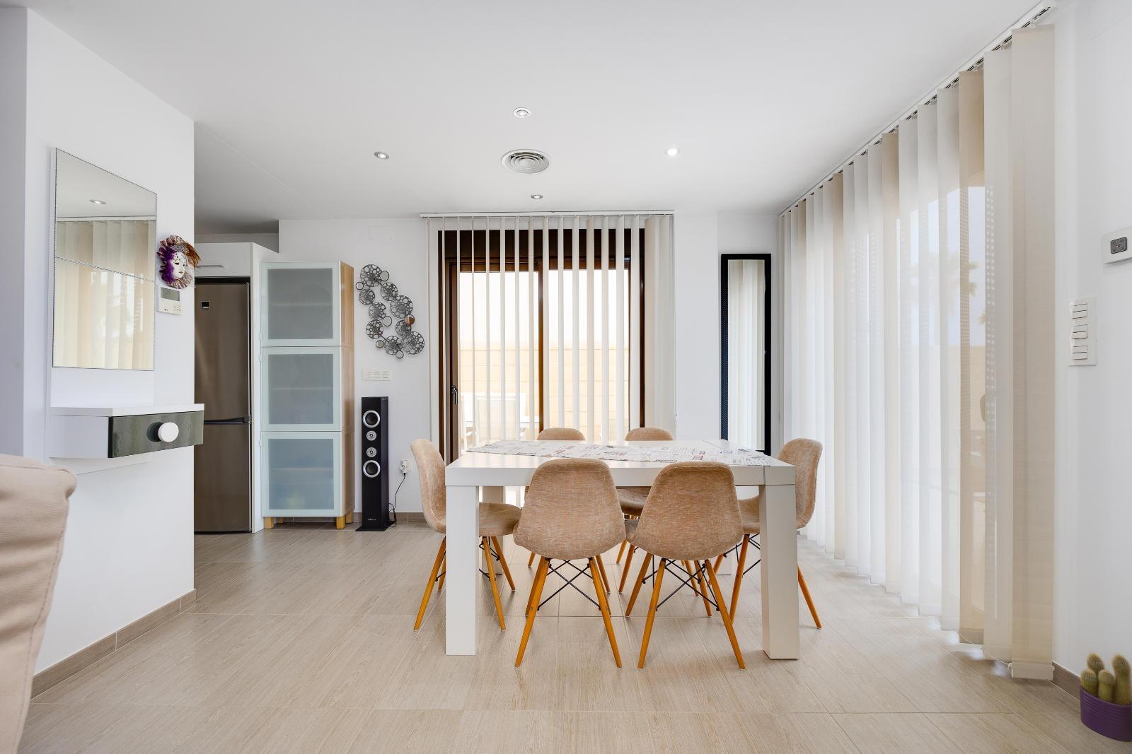 For sale - 3 Bedroom 3 Bathroom Villa in Ciudad Quesada - Pueblo Bravo  - Alicante