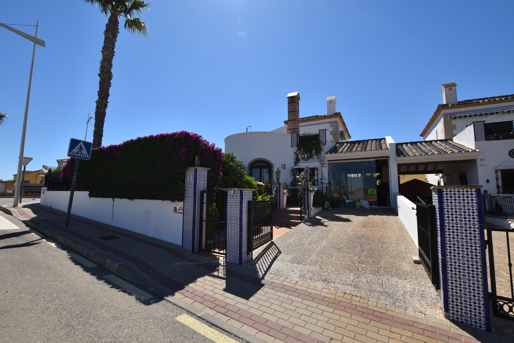 For sale - 3 Bedroom 2 Bathroom Villa in Algorfa - Inland  - Alicante