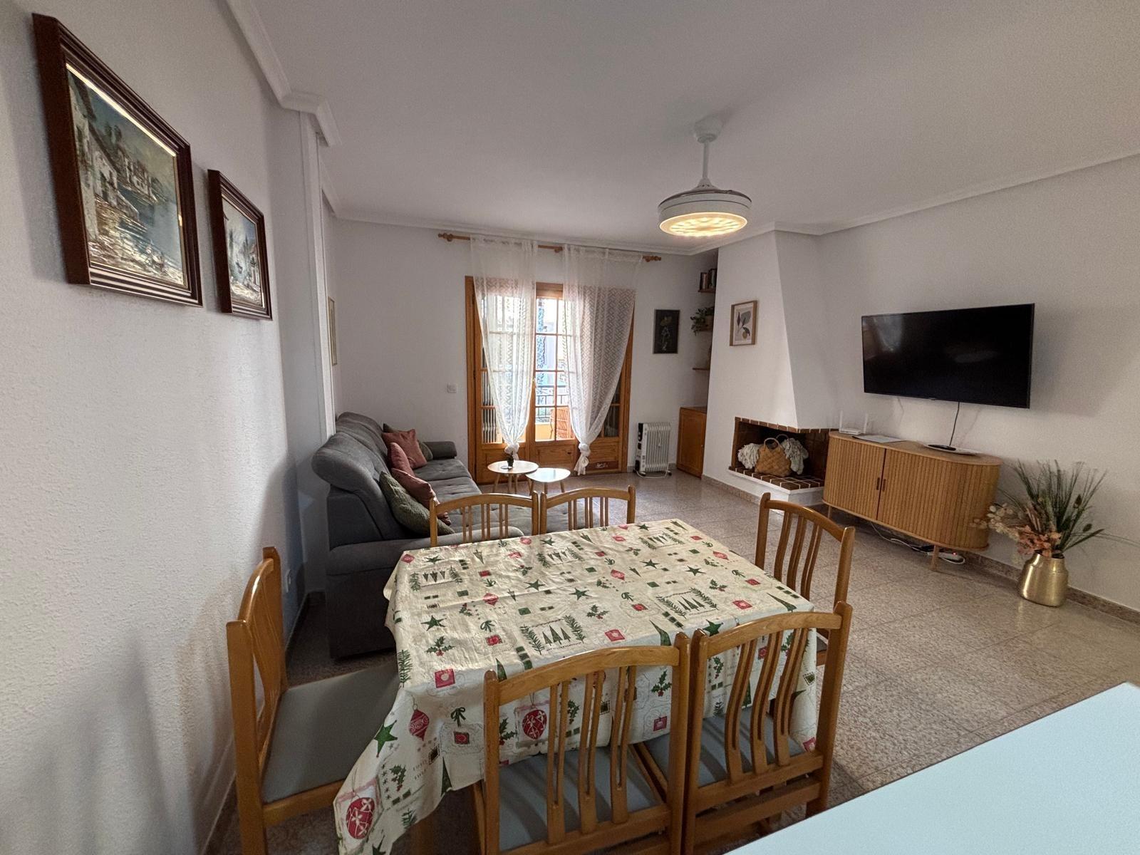 For sale - 2 Bedroom 1 Bathroom Apartment in Torrevieja - Los Frutales  - Alicante