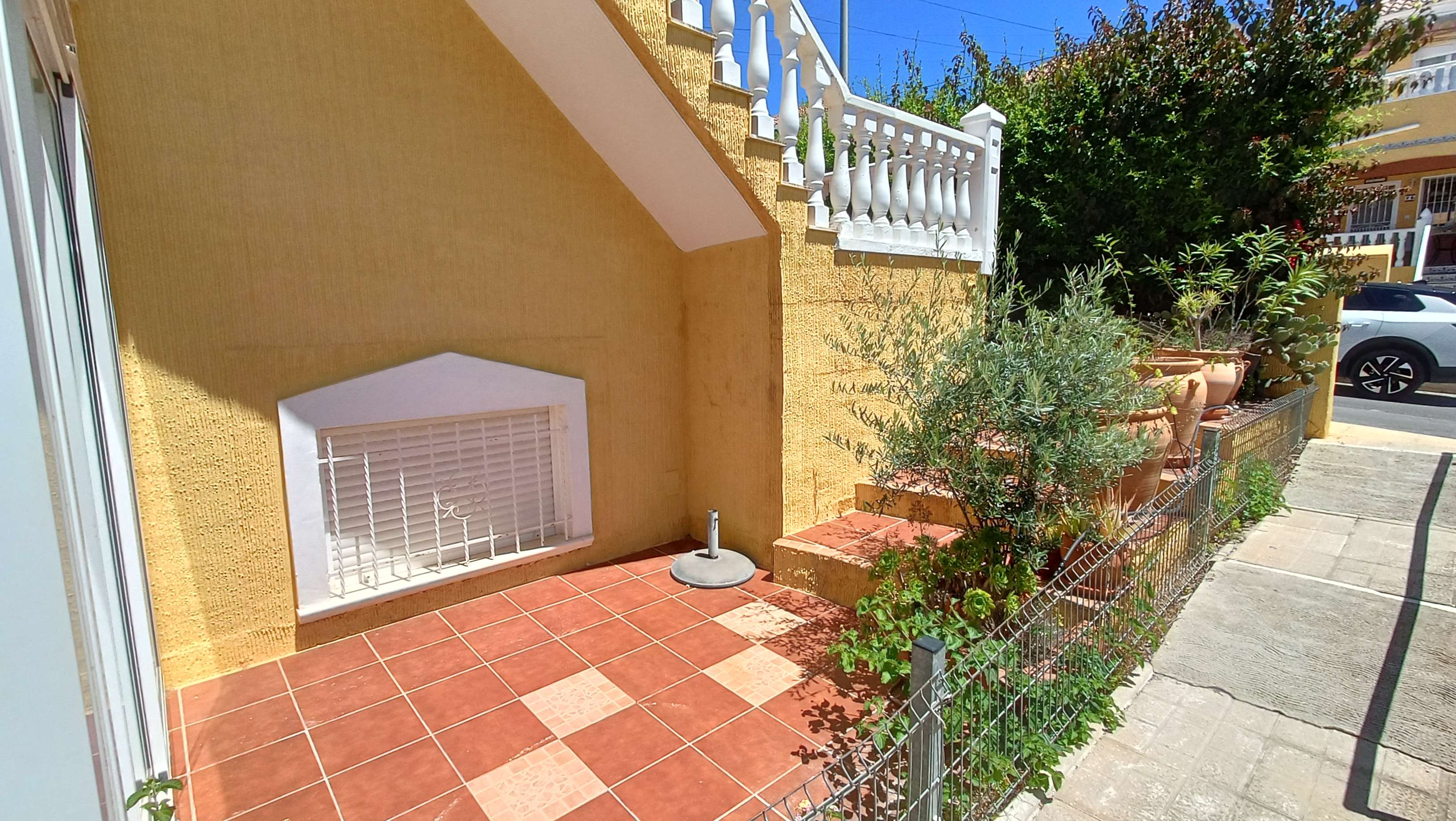 For sale - 2 Bedroom 2 Bathroom Quad House in Villamartin - Costa Blanca  - Alicante