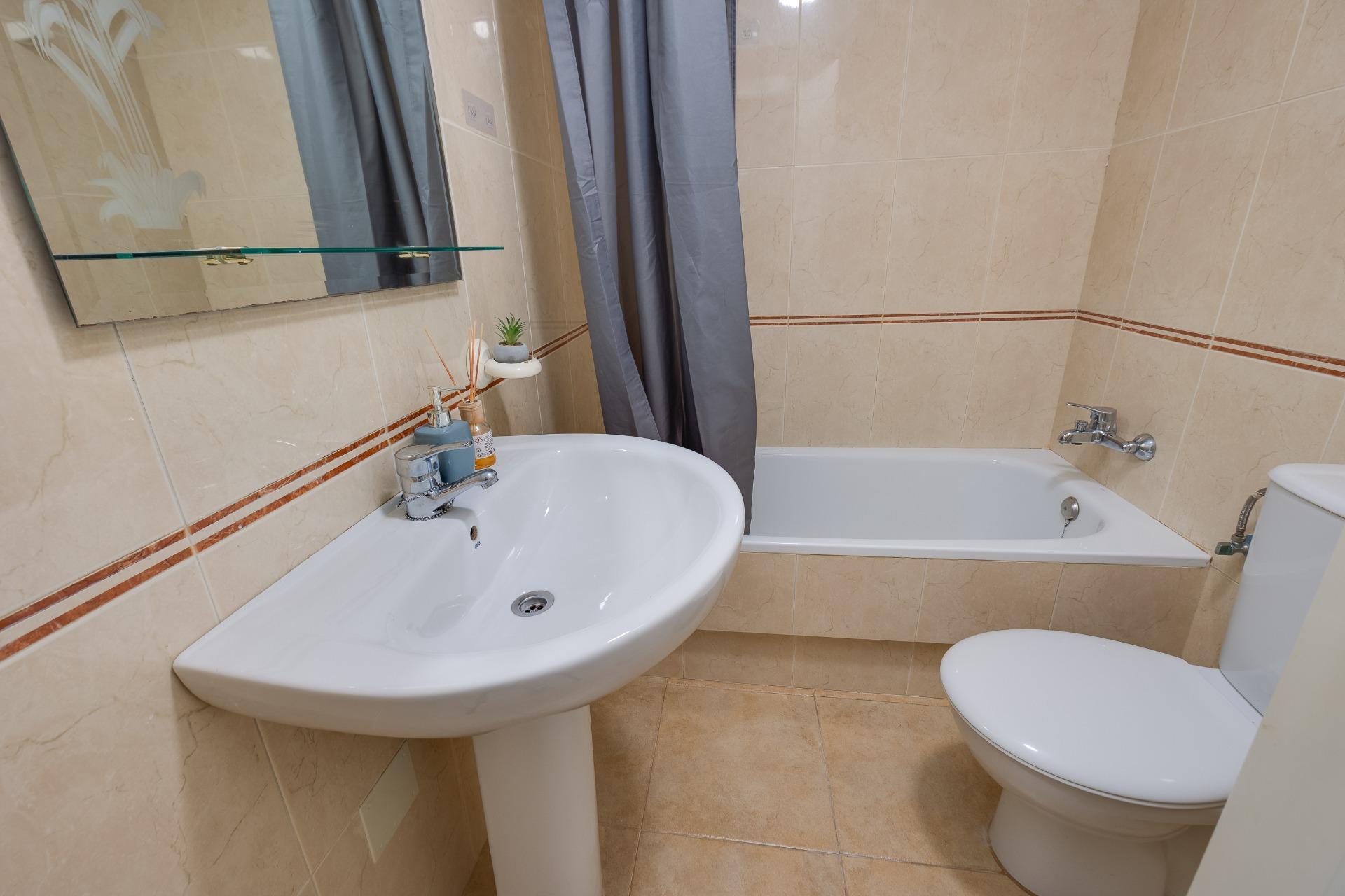 For sale - 2 Bedroom 1 Bathroom Bungalow in Torrevieja - Aguas Nuevas 1  - Alicante