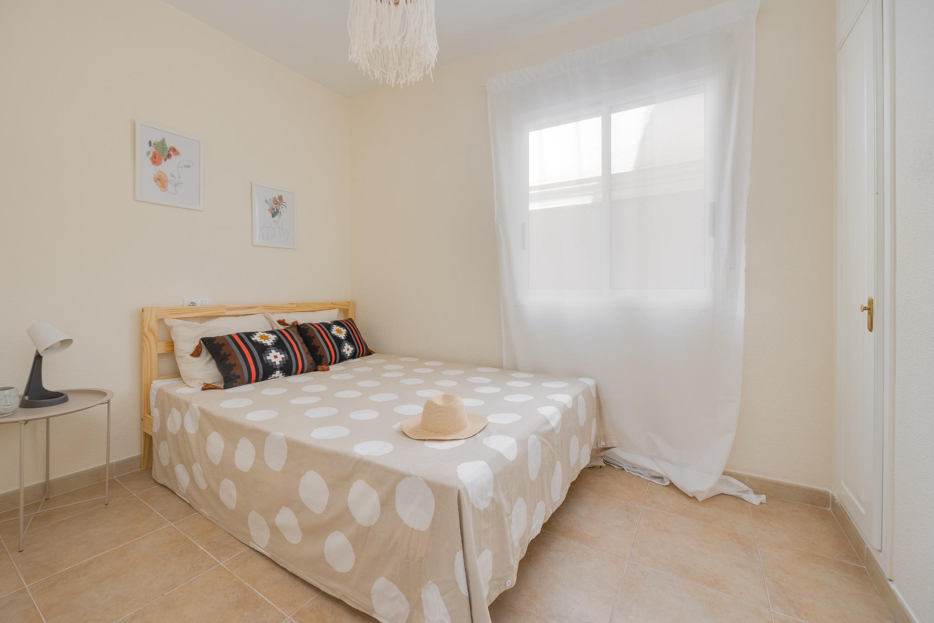 For sale - 2 Bedroom 1 Bathroom Bungalow in Torrevieja - Aguas Nuevas 1  - Alicante