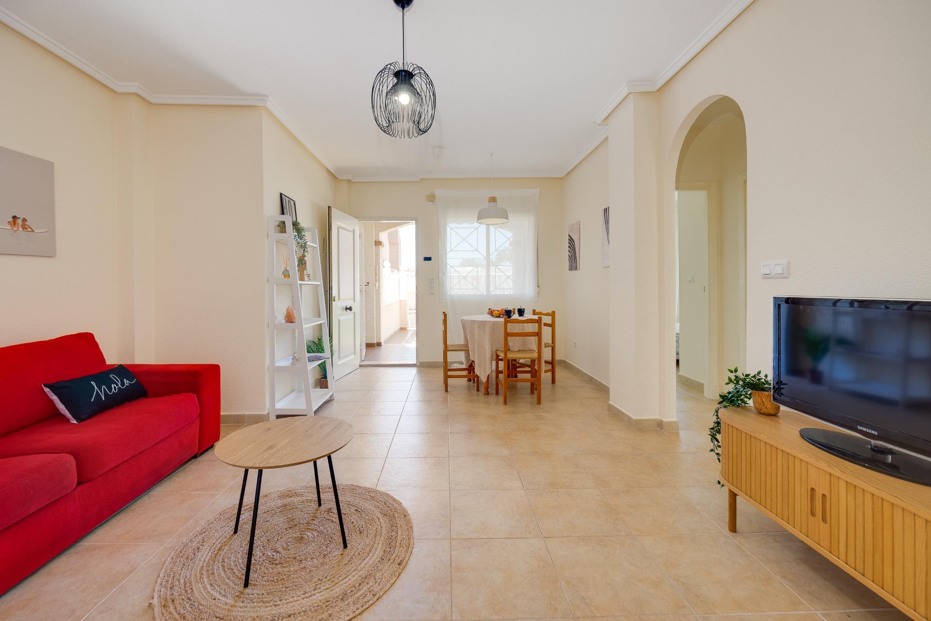 For sale - 2 Bedroom 1 Bathroom Bungalow in Torrevieja - Aguas Nuevas 1  - Alicante