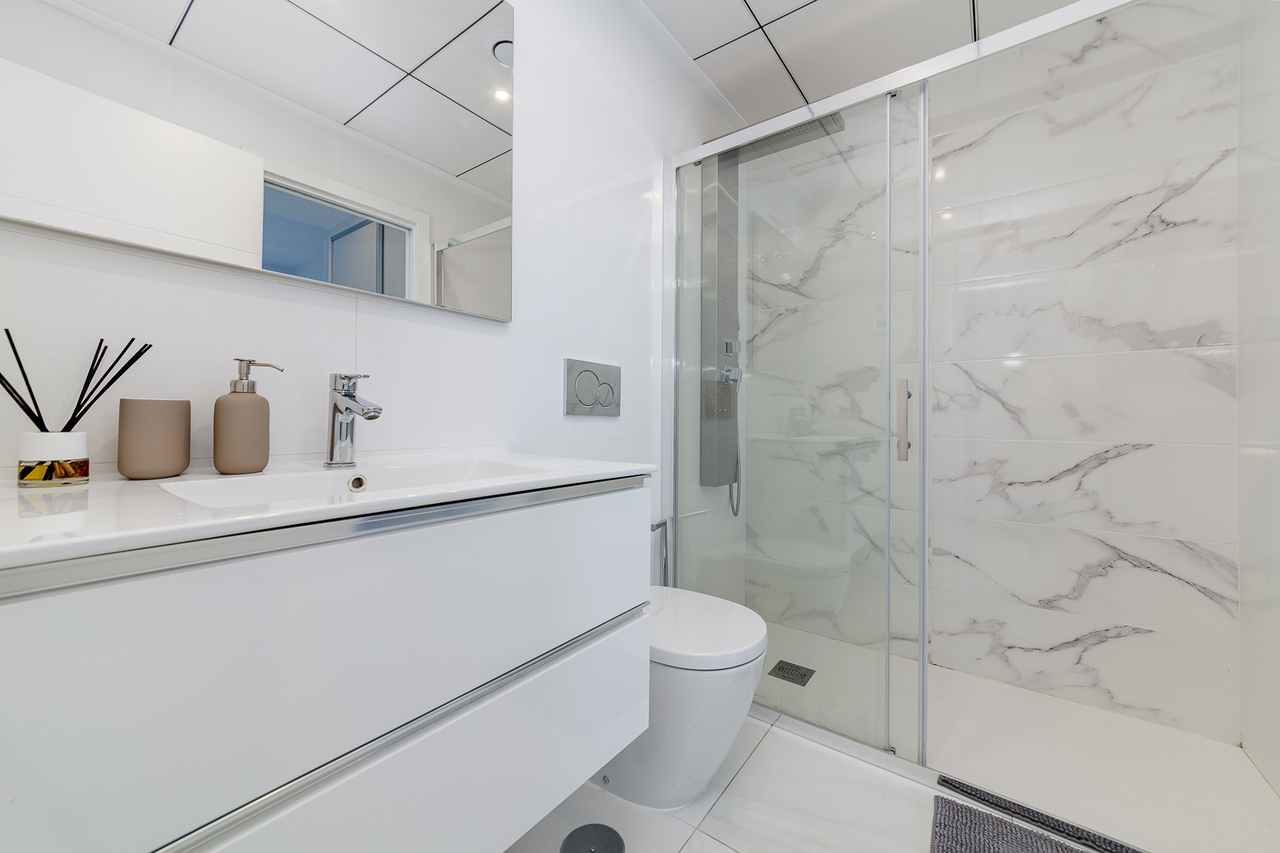 For sale - 3 Bedroom 3 Bathroom Town House in Villamartin - Costa Blanca  - Alicante