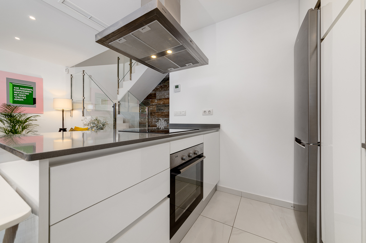 For sale - 3 Bedroom 3 Bathroom Town House in Villamartin - Costa Blanca  - Alicante