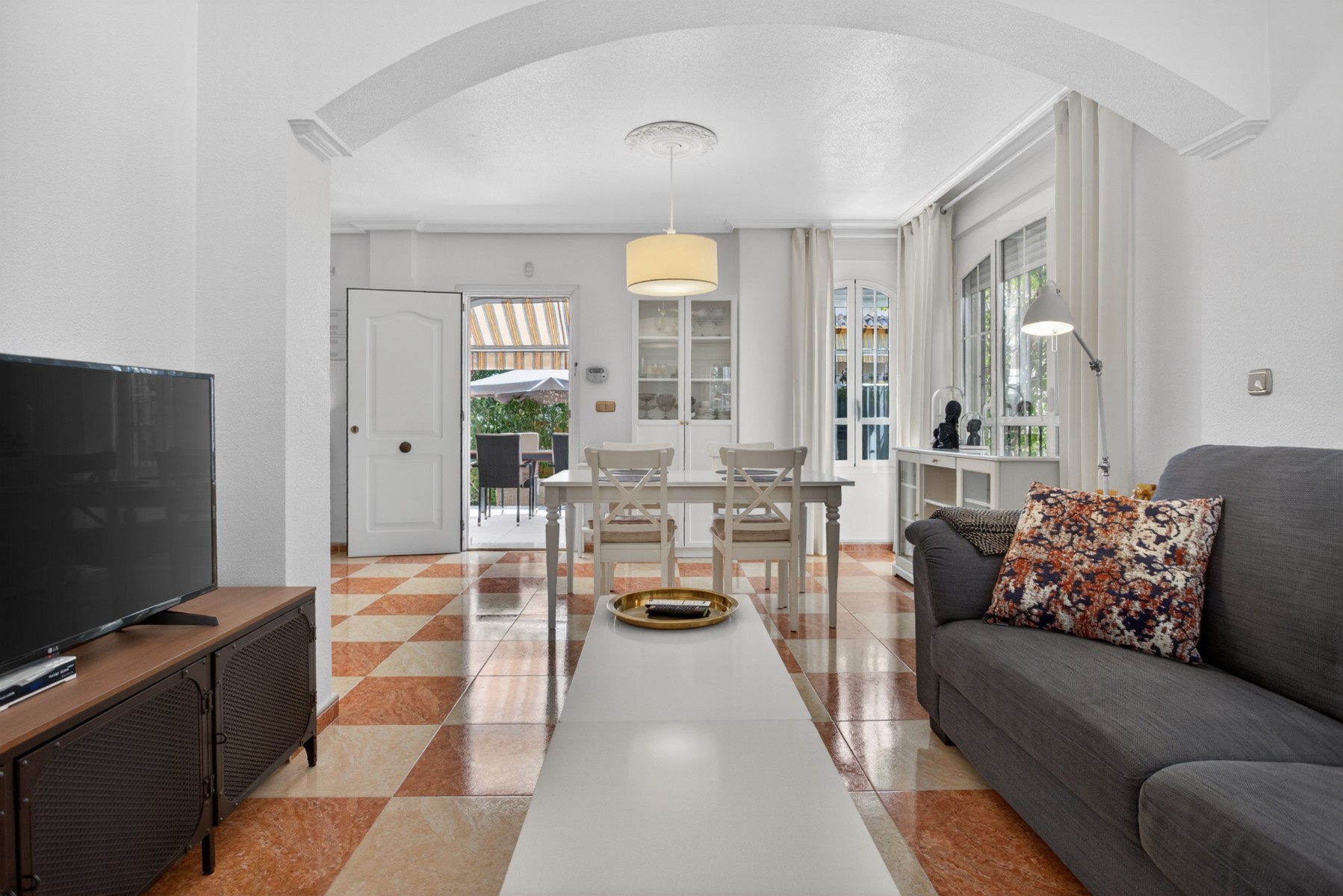 For sale - 2 Bedroom 2 Bathroom Villa in Lomas de Cabo Roig - Costa Blanca  - Alicante