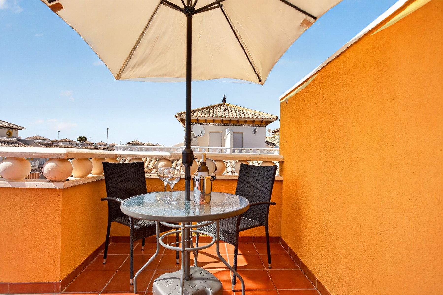 For sale - 2 Bedroom 2 Bathroom Villa in Lomas de Cabo Roig - Costa Blanca  - Alicante
