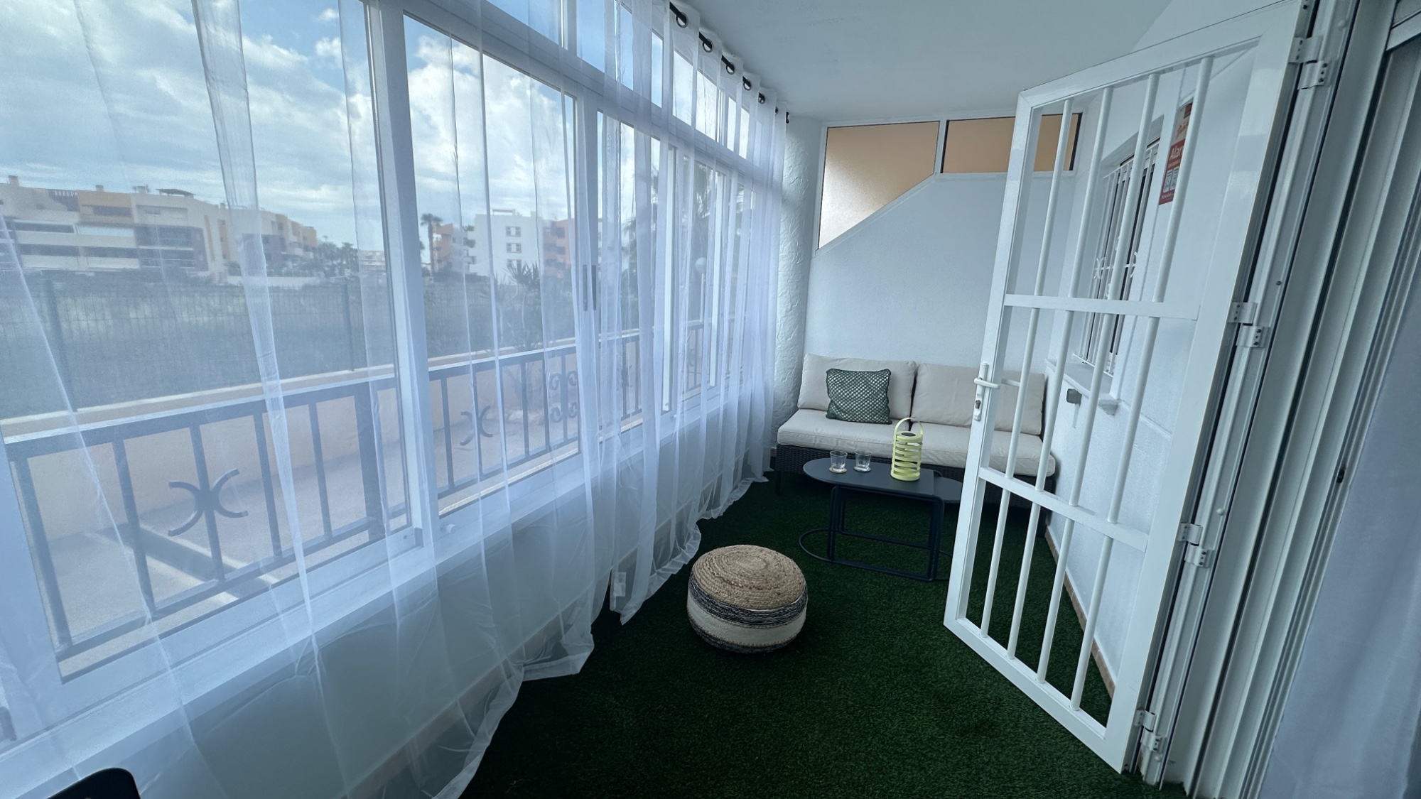 For sale - 2 Bedroom 1 Bathroom Apartment in Orihuela Costa - Costa Blanca  - Alicante