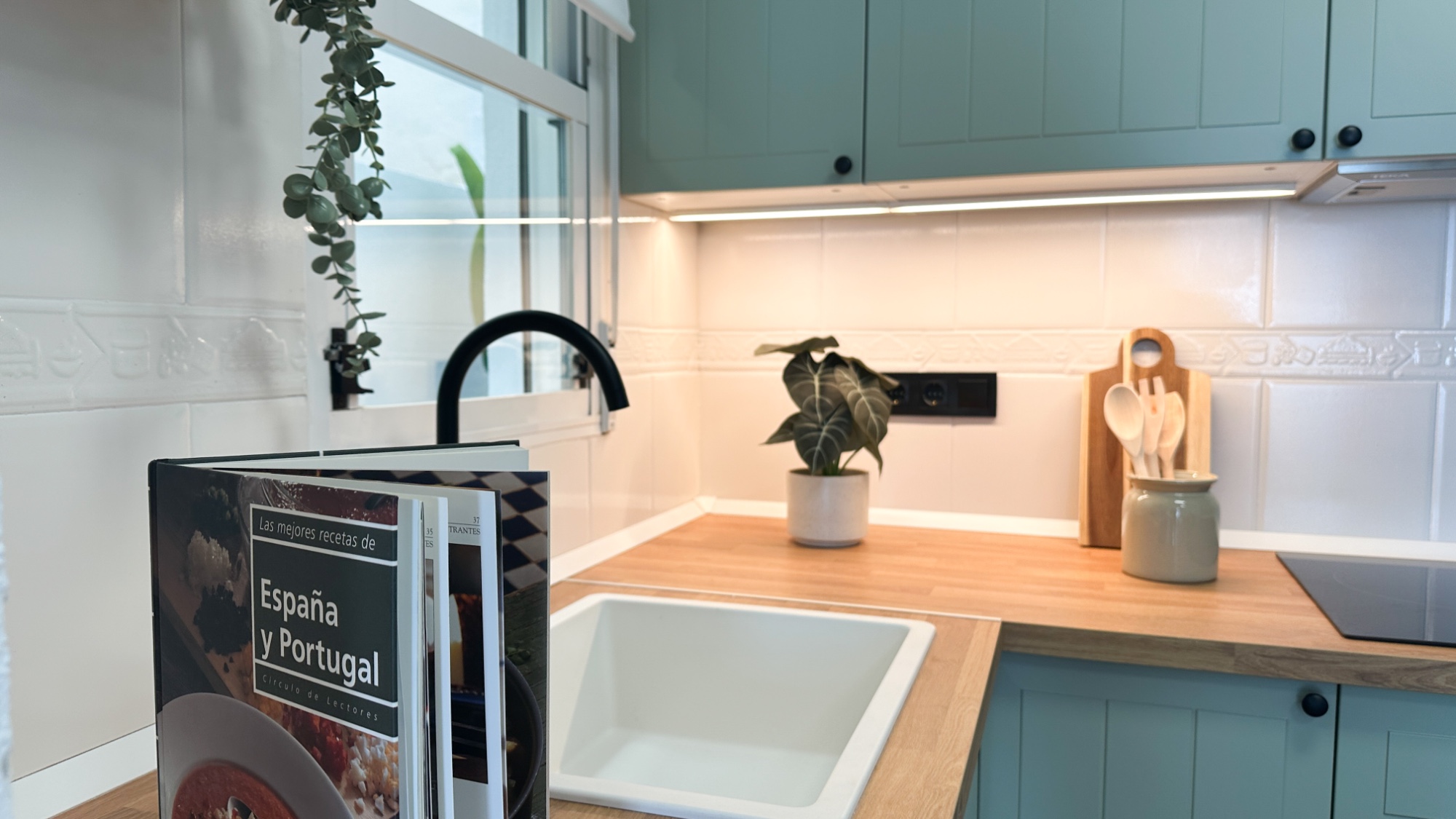 For sale - 2 Bedroom 1 Bathroom Apartment in Orihuela Costa - Costa Blanca  - Alicante