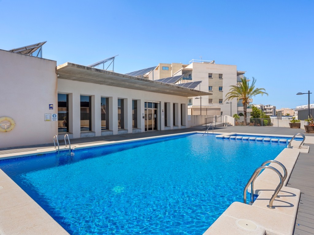2 Bedroom 2 Bathroom Apartment in Los Dolses