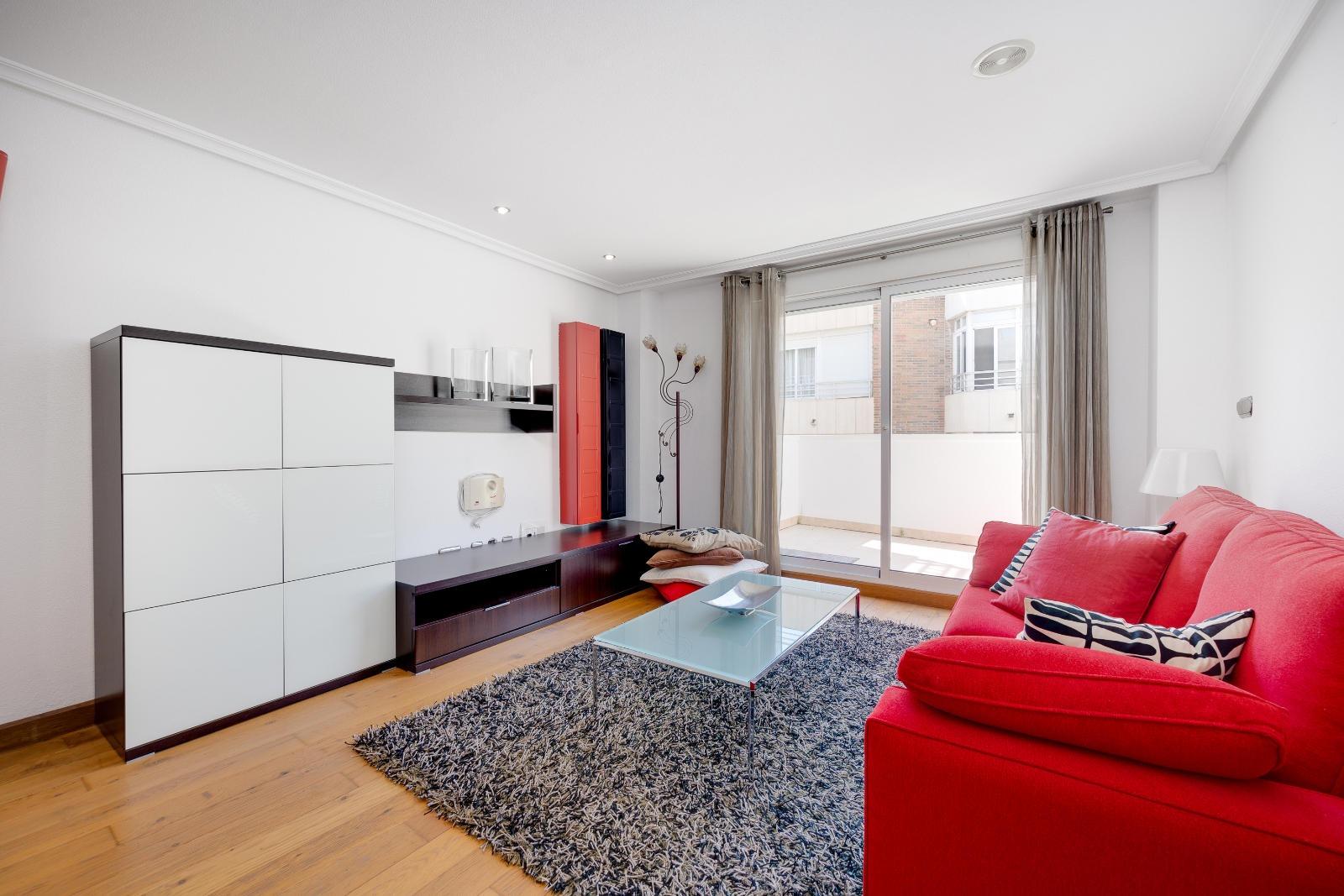 For sale - 3 Bedroom 2 Bathroom Penthouse in Torrevieja - Torrevieja  - Alicante