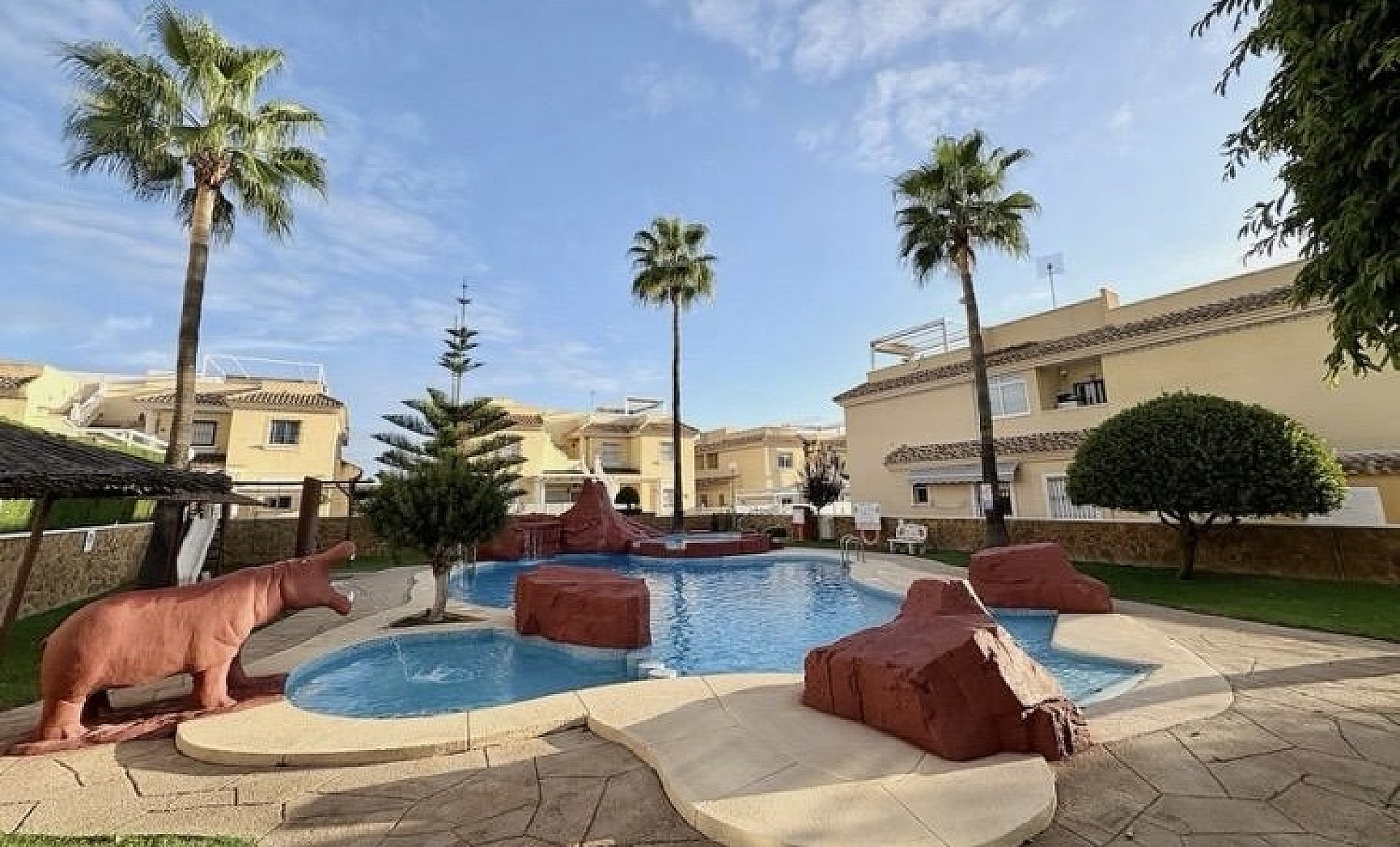 For sale - 2 Bedroom 2 Bathroom Ground floor Bungalow in Villamartín - Costa Blanca  - Alicante
