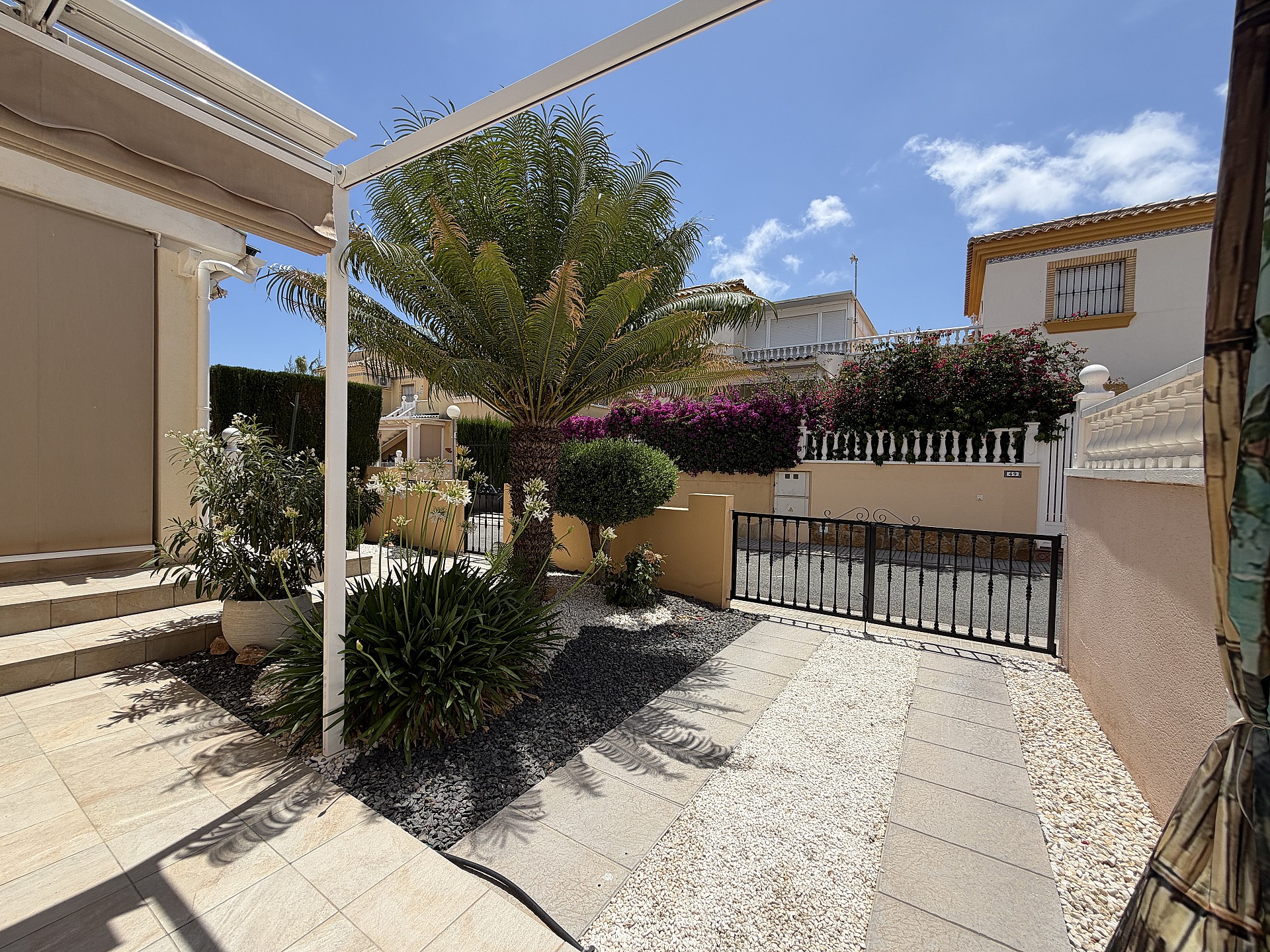 For sale - 2 Bedroom 2 Bathroom Ground floor Bungalow in Villamartín - Costa Blanca  - Alicante