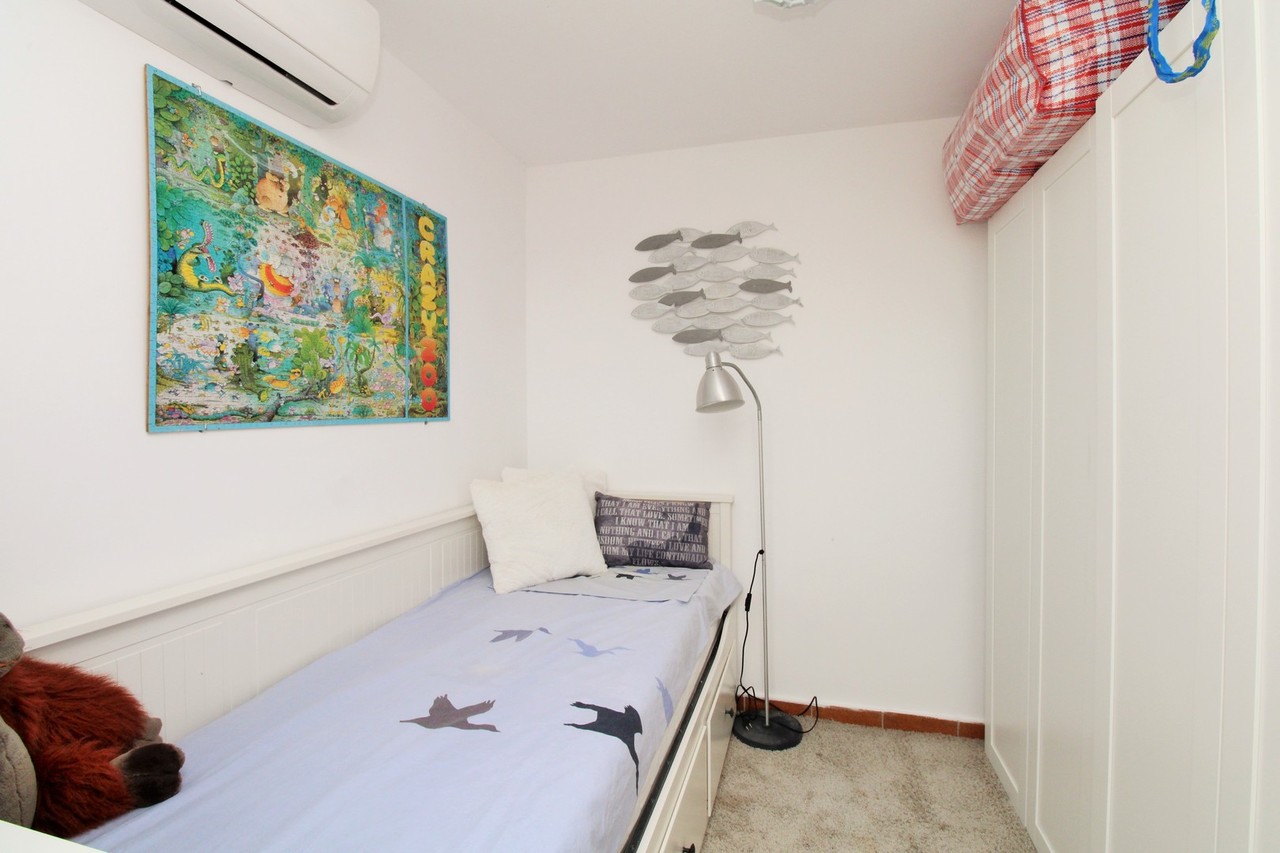 For sale - 2 Bedroom 2 Bathroom Town House in Villamartin - Costa Blanca  - Alicante