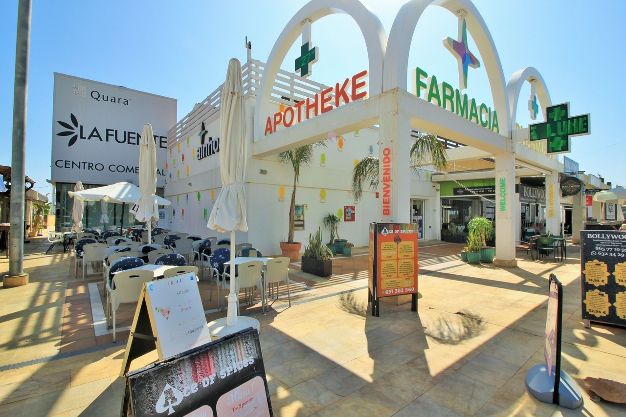 For sale - 2 Bedroom 2 Bathroom Town House in Villamartin - Costa Blanca  - Alicante