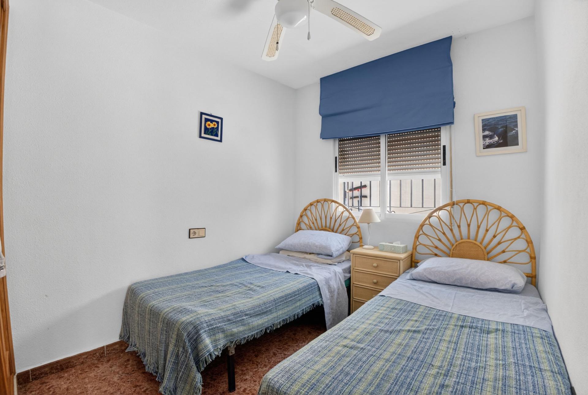 For sale - 3 Bedroom 2 Bathroom Townhouse in Torrevieja - La Siesta - El Salado - Torreta  - Alicante