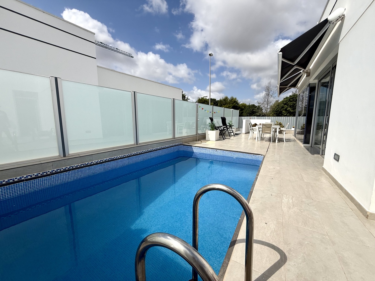 For sale - 3 Bedroom 3 Bathroom Villa in Dolores - Costa Blanca  - Alicante