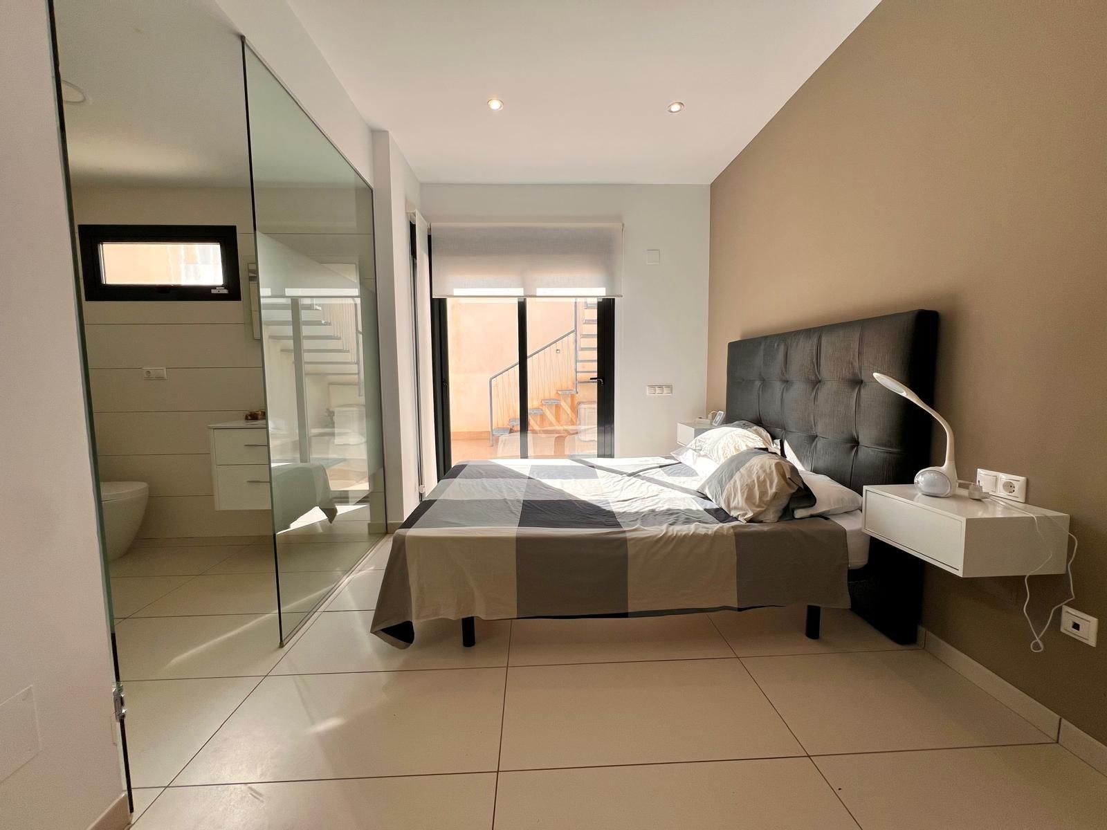 For sale - 3 Bedroom 2 Bathroom Villa in Orihuela Costa - Lomas De Cabo Roig  - Alicante
