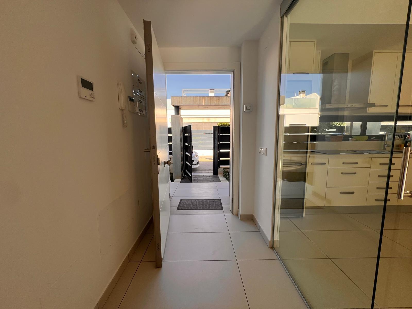 For sale - 3 Bedroom 2 Bathroom Villa in Orihuela Costa - Lomas De Cabo Roig  - Alicante