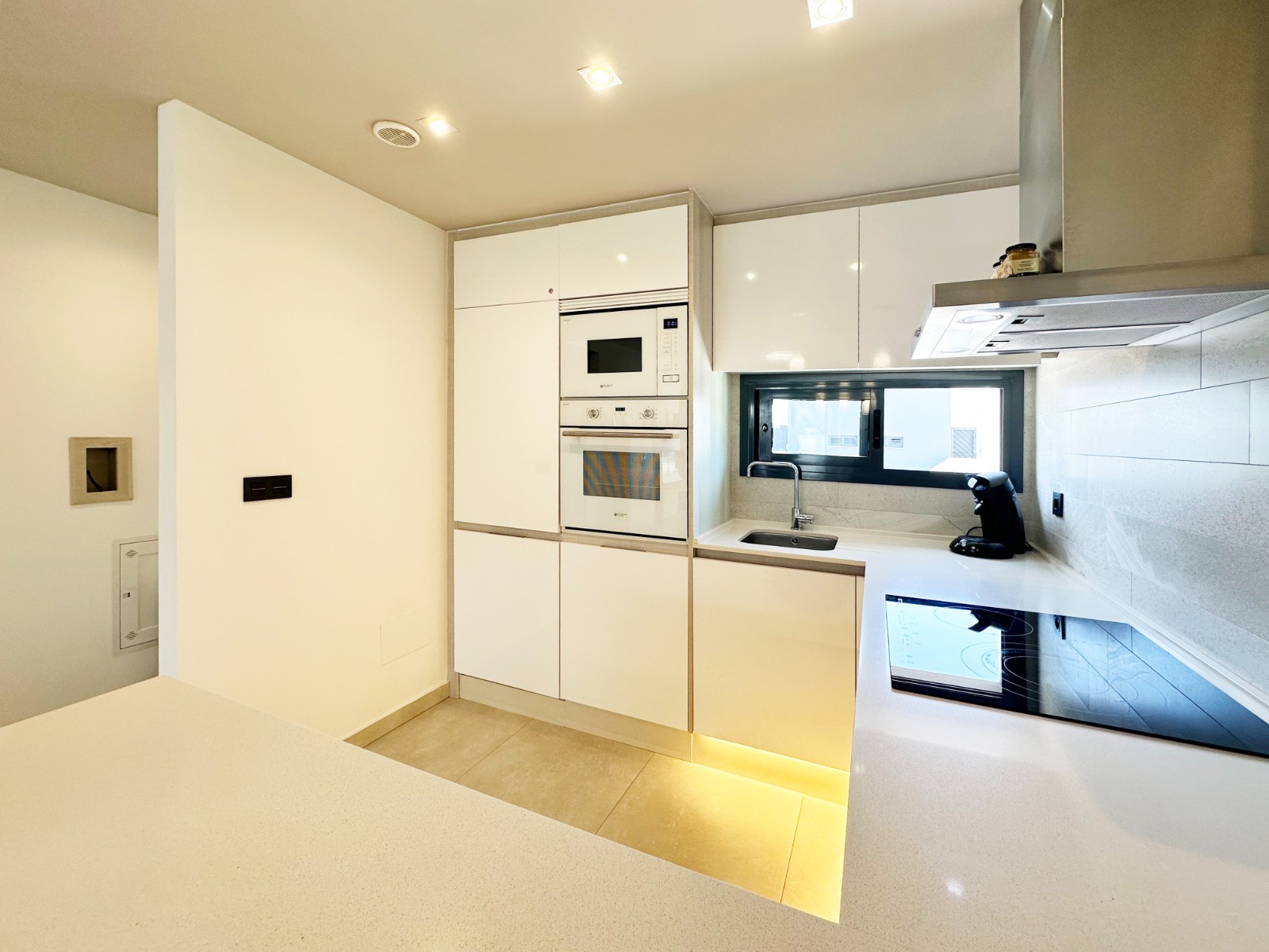 For sale - 2 Bedroom 2 Bathroom Penthouse in El Raso - Costa Blanca  - Alicante