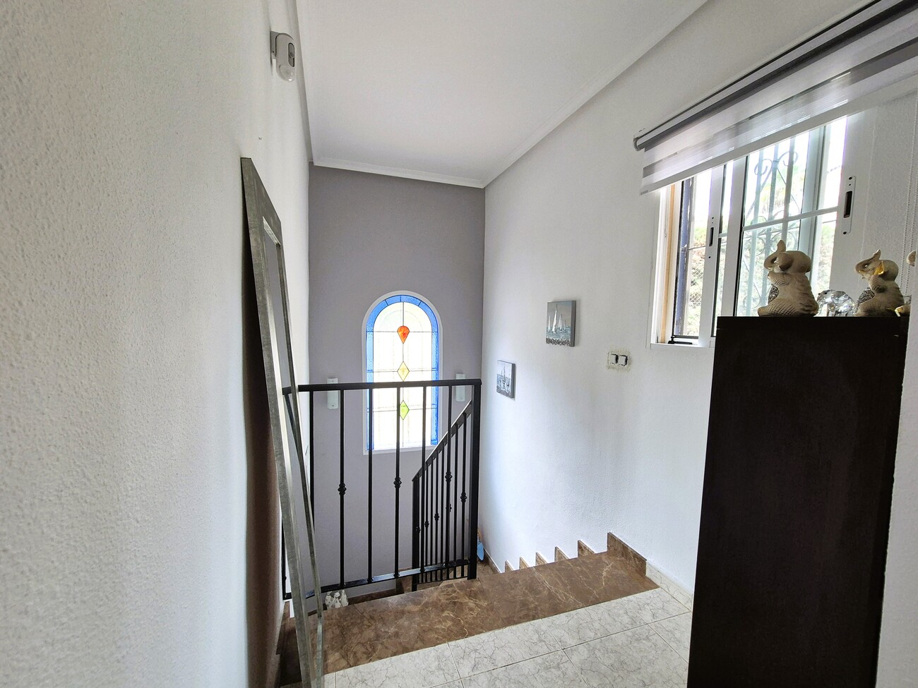 For sale - 3 Bedroom 2 Bathroom Villa in Villamartin - Costa Blanca  - Alicante