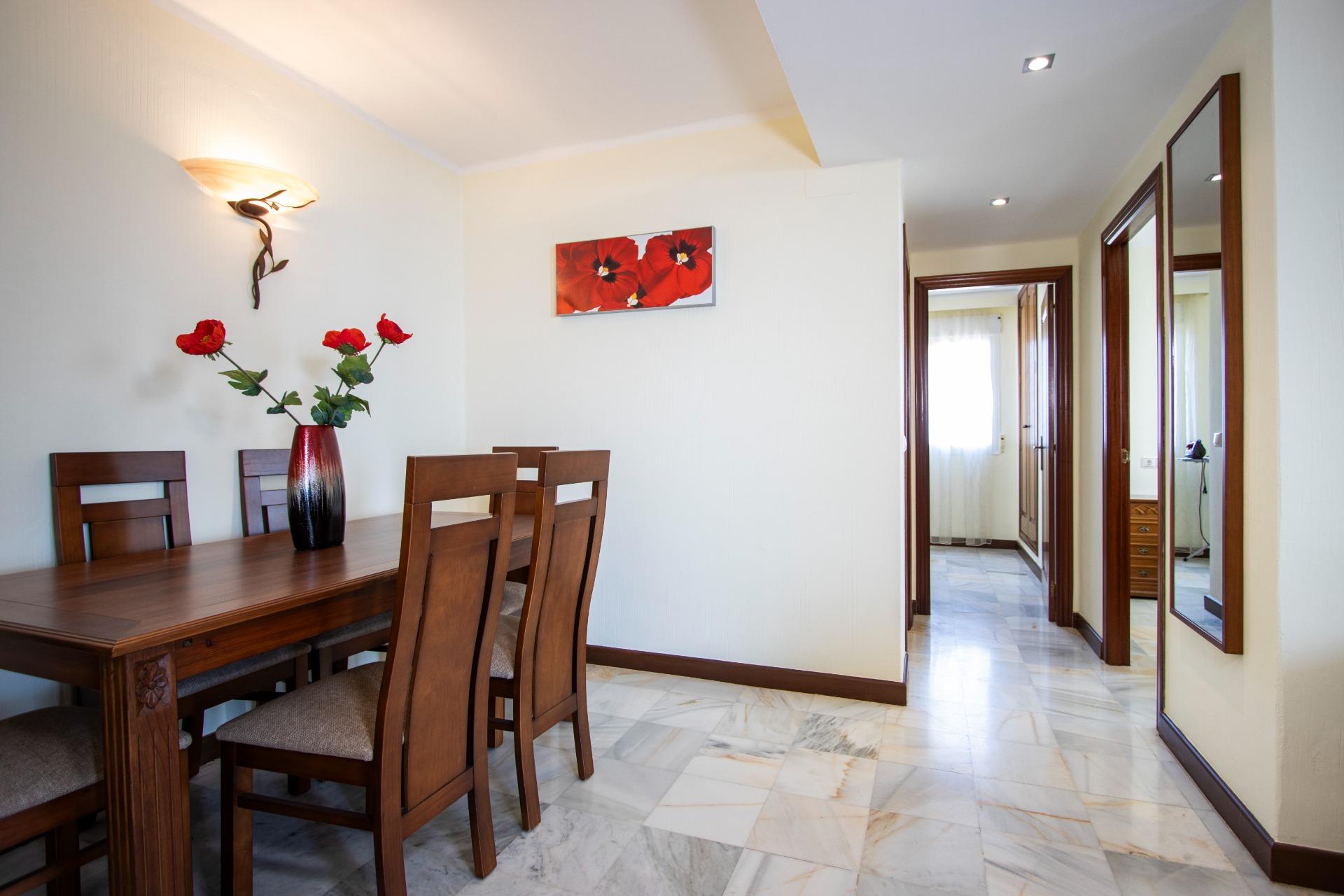 For sale - 3 Bedroom 2 Bathroom Apartment in Torrevieja - Los Frutales  - Alicante