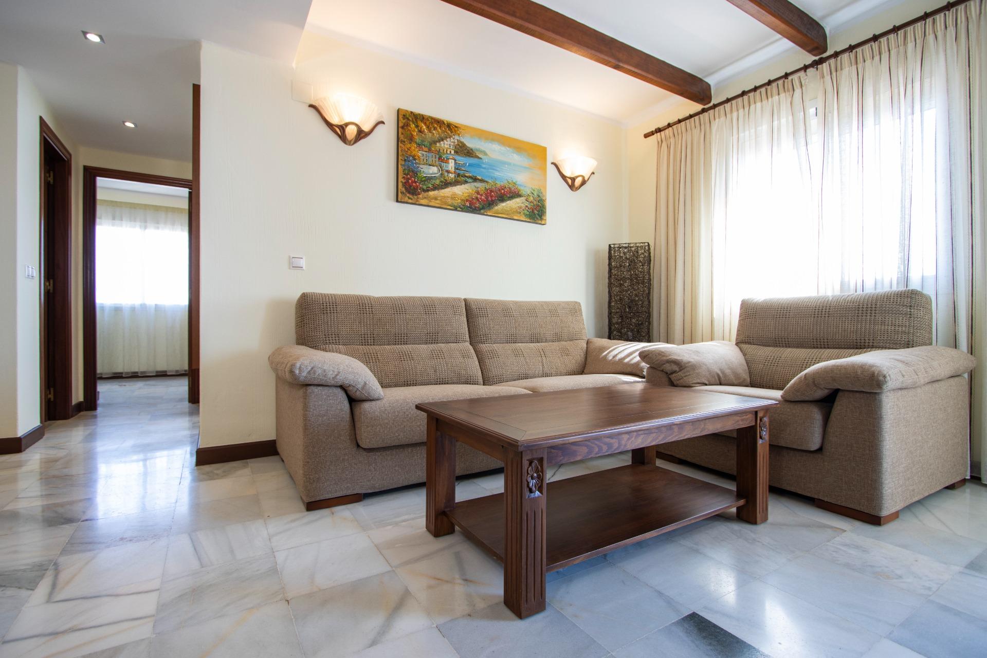 For sale - 3 Bedroom 2 Bathroom Apartment in Torrevieja - Los Frutales  - Alicante