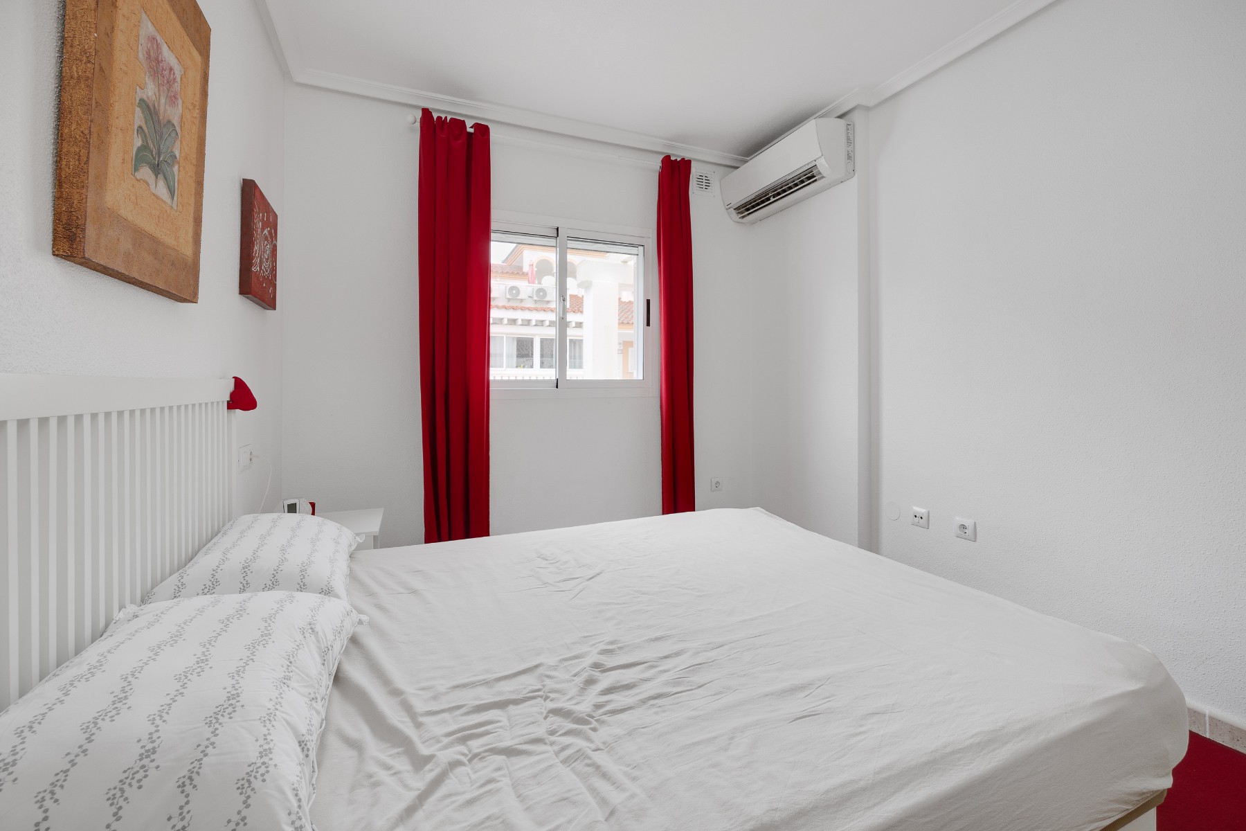 For sale - 2 Bedroom 1 Bathroom Top Floor Apartment in Playa Flamenca - Costa Blanca  - Alicante