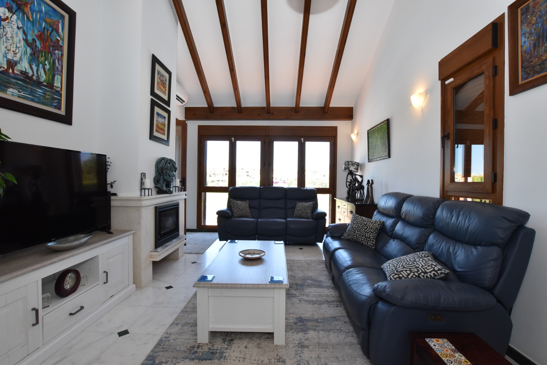 For sale - 3 Bedroom 2 Bathroom Villa in Algorfa - Inland  - Alicante