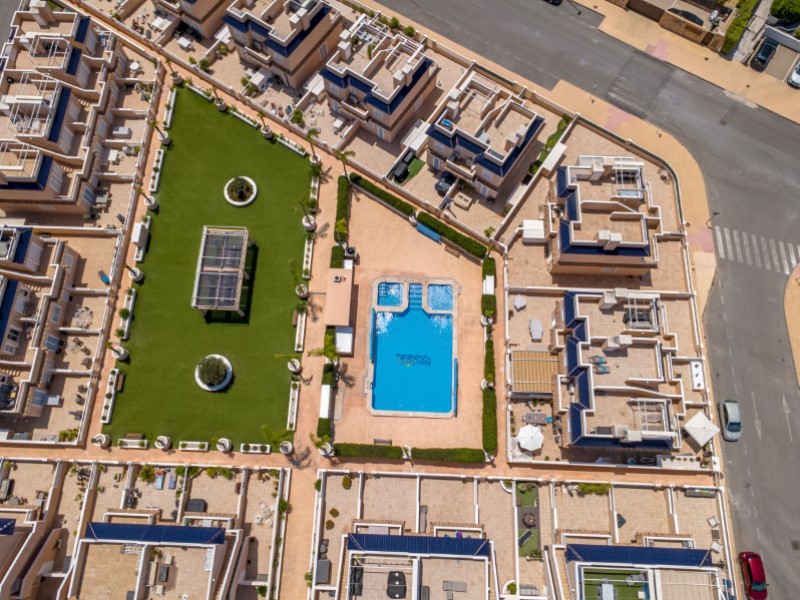 For sale - 3 Bedroom 2 Bathroom Town House in Lomas de Cabo Roig - Inland  - Alicante