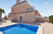 27-210-394-11-765/78197, 3 Bedroom 2 Bathroom Town House in Lomas de Cabo Roig