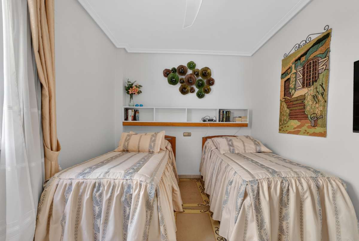 For sale - 2 Bedroom 2 Bathroom Apartment in Cabo Roig - Costa Blanca  - Alicante