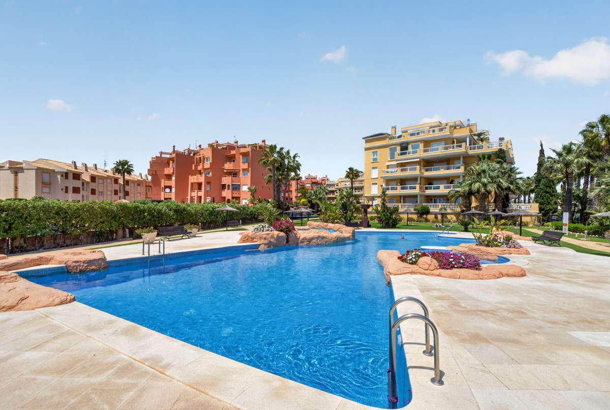 For sale - 2 Bedroom 2 Bathroom Apartment in Cabo Roig - Costa Blanca  - Alicante